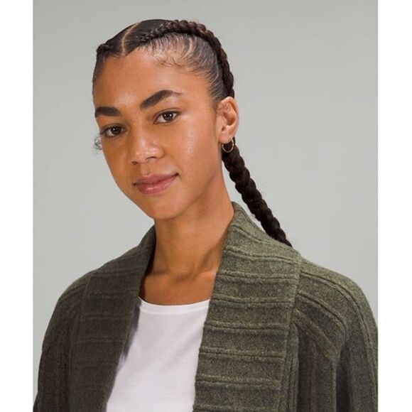 Lululemon Twin Rib Sweater Wrap in Heathered Dark Olive - Picture 4 of 7